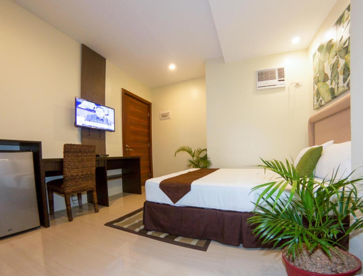 เวโรวิโน สวีท Hotel Cebu ภายนอก รูปภาพ