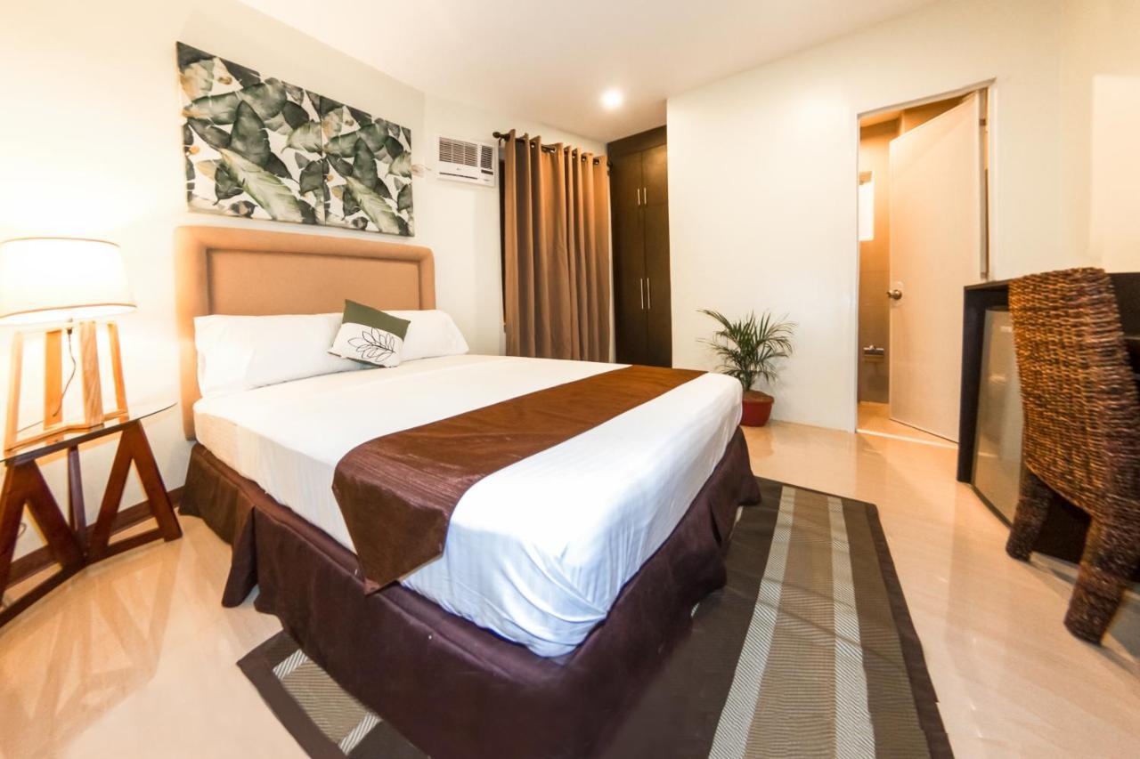 เวโรวิโน สวีท Hotel Cebu ภายนอก รูปภาพ