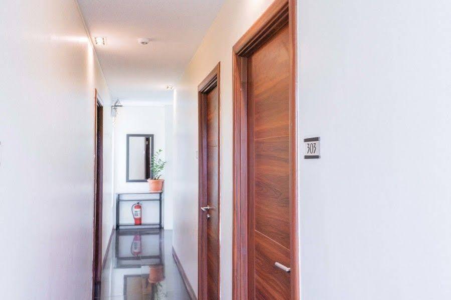 เวโรวิโน สวีท Hotel Cebu ภายนอก รูปภาพ